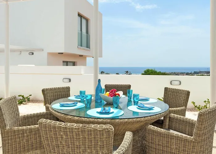 Fortuna Villa Ayía Nápa